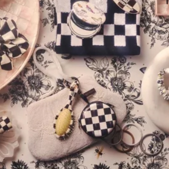 MacKenzie-Childs Black and White Checkered Purse hair tie Charm - Picture 4 of 11